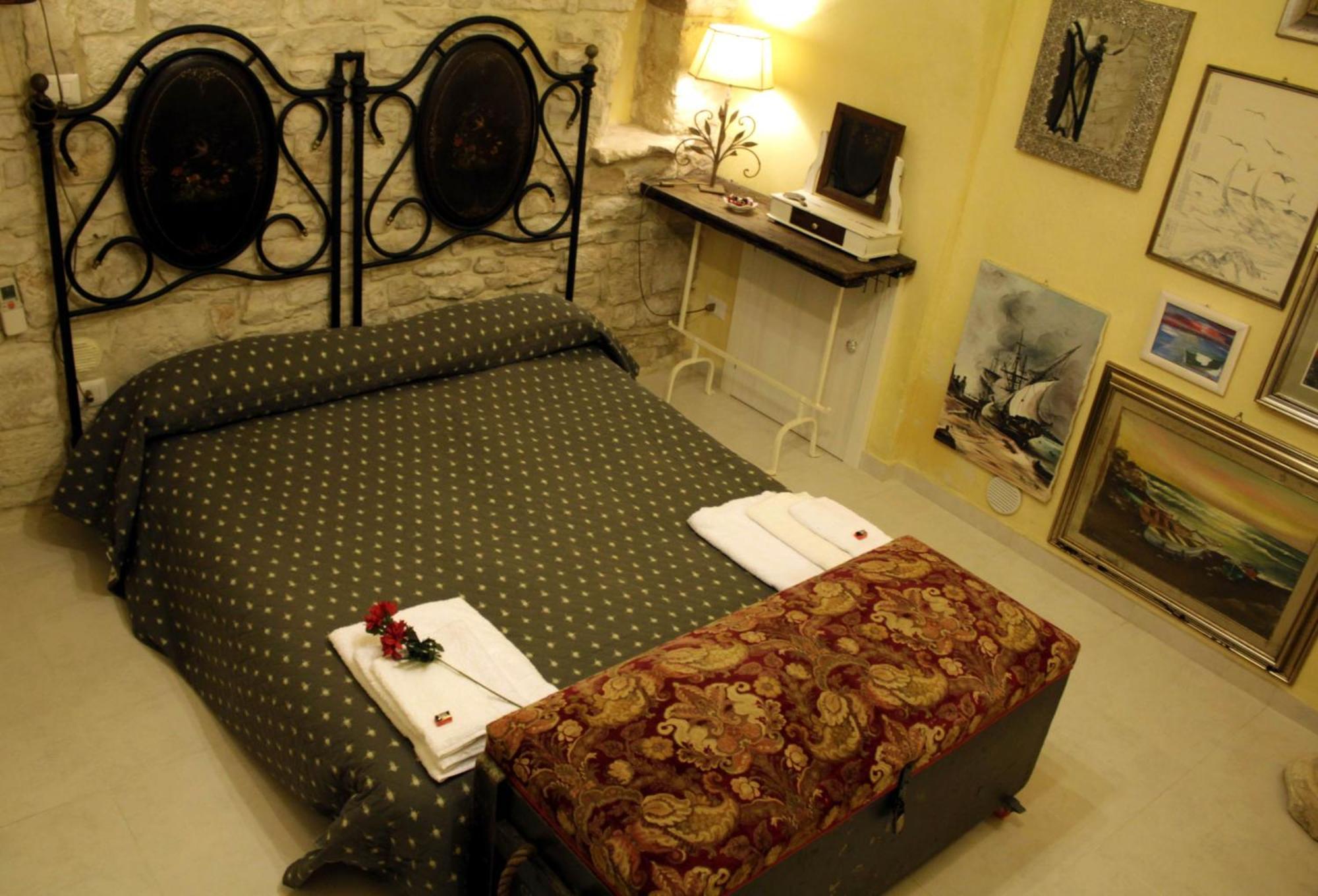 B&B Sottocoperta 비쉘리에 외부 사진